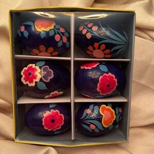 Easter egg set/6 wood Hand-Painted floral Blue/ red